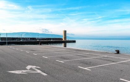 Access and parking Lacroix City