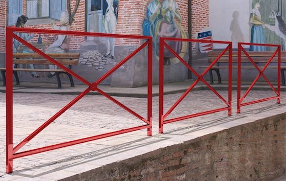 Initiale Town Barrier