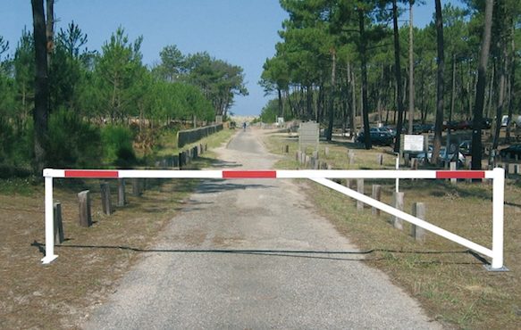 Rotating barrier Lacroix City