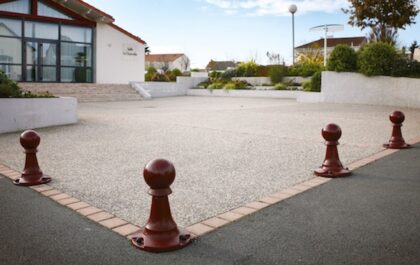 Borne de voirie eloysienne