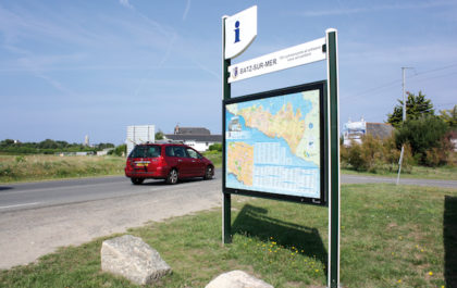 Service Information Relay with backlight option