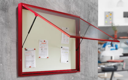 The single-fronted Oxygen O60 display window